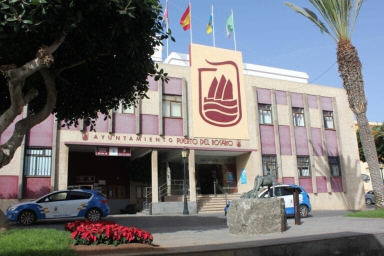 Denuncian «falta de información» tras el positivo COVID de una agente de la Policía Local