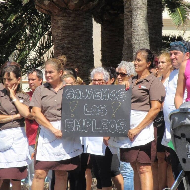 Asofuer denuncia el “acoso” de Costas al grupo RIU