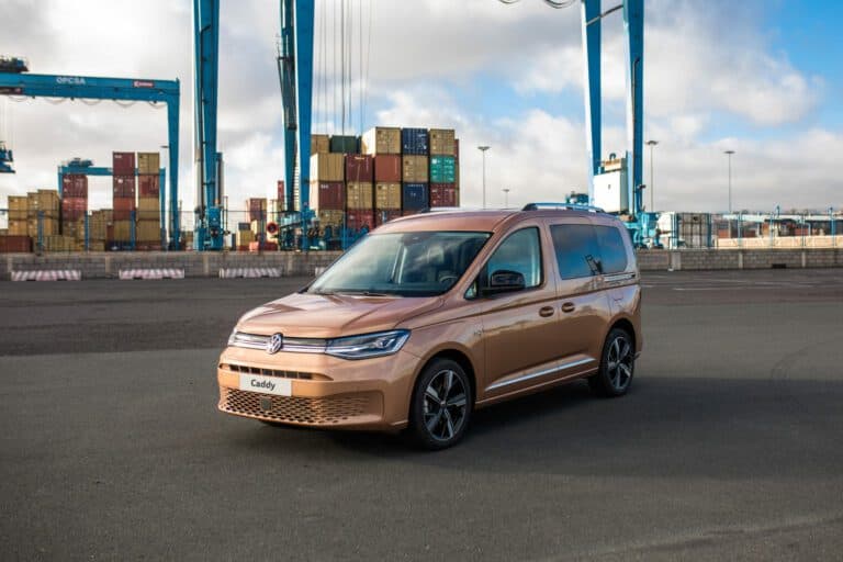 La nueva Caddy estrena tecnologías y asistentes a la conducción inéditos