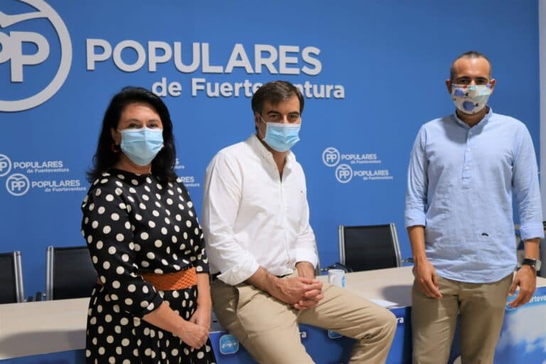 El PP de Puerto del Rosario denuncia la falta de gestión de los PFAE