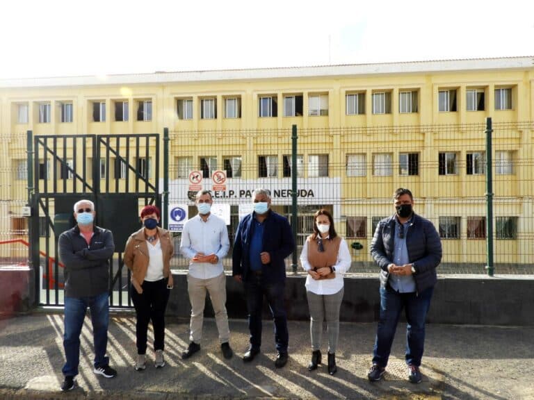 Nuevo vallado en el CEIP Pablo Neruda para mejorar la seguridad del centro