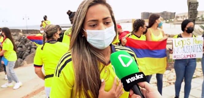 La comunidad colombiana en Fuerteventura angustiada por la situación política y social en su país
