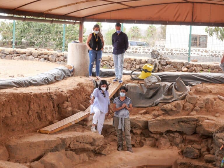 Vuelven las investigaciones arqueológicas a la Cueva de Villaverde