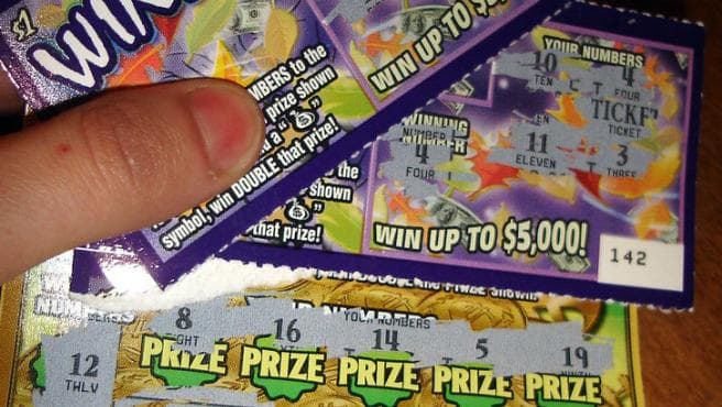 Un italiano roba un boleto de lotería premiado con 500.000 euros e intenta huir a Fuerteventura