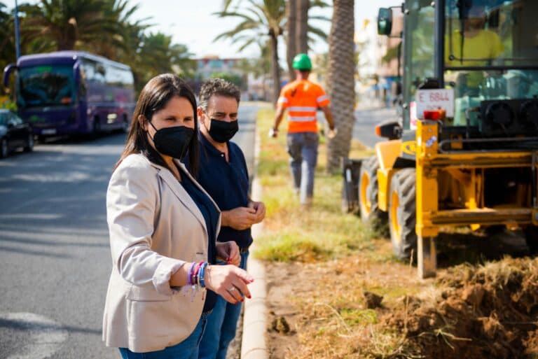 En ejecución las obras de mejora paisajística en el acceso a Gran Tarajal