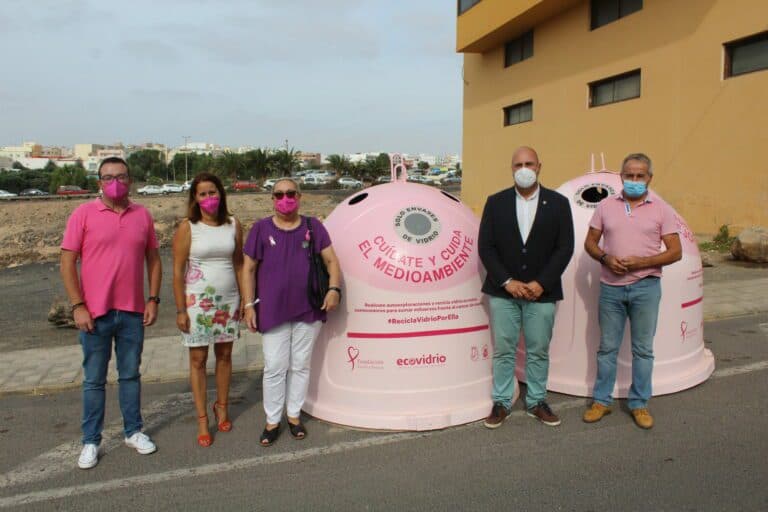 El Cabildo se suma a la campaña de Ecovidrio por el Día Mundial del Cáncer de Mama