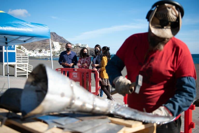 El encuentro internacional de escultores ‘FÔRMAR’ dejará dos nuevas esculturas en Las Playitas