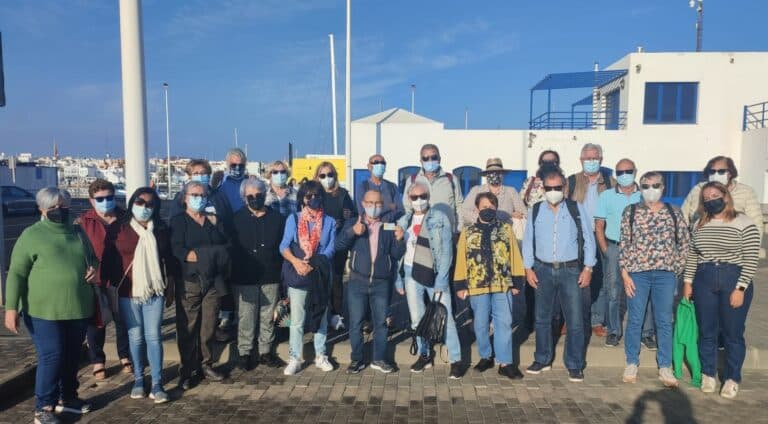 85 personas visitan Lanzarote en una excursión organizada por Educación y Juventud