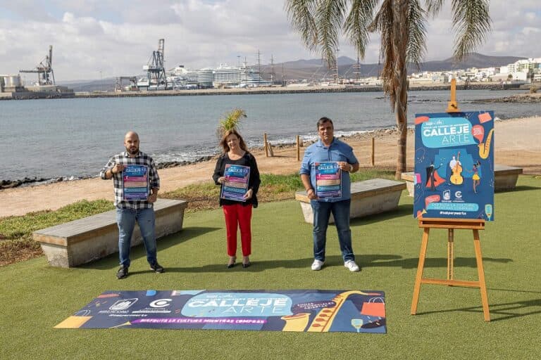 ‘CallejeArte’ llega a la capital cada viernes para disfrutar de la cultura y del comercio local