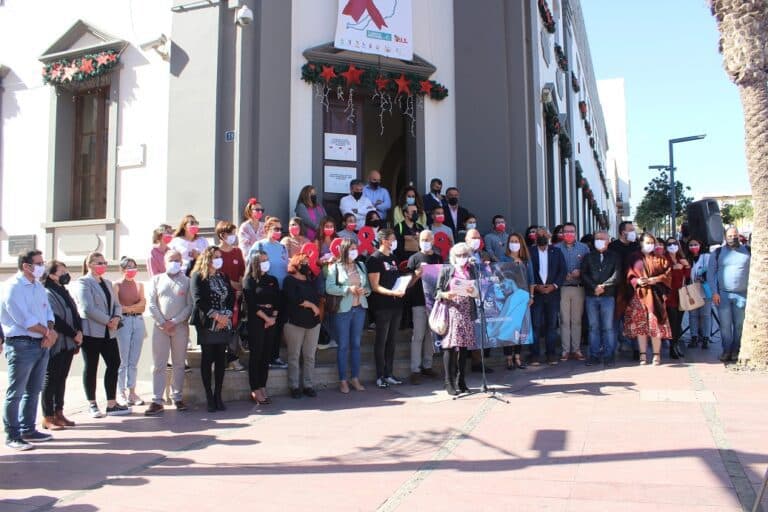 El Cabildo conmemora el Día Mundial de la Lucha Contra el Sida en un acto institucional