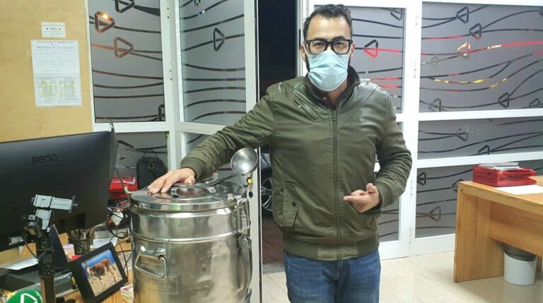 Newrest colabora con la chocolatada del Radio-Maratón de ‘La Insular’