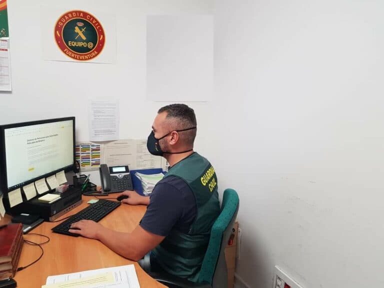 Cinco detenidos en Fuerteventura por una estafa de 82.000 euros en falsas inversiones en criptomonedas