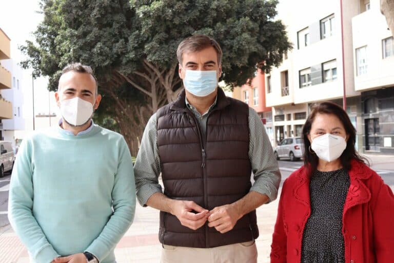 El PP amenaza con visitar «casa por casa» a los vecinos de Primero de Mayo