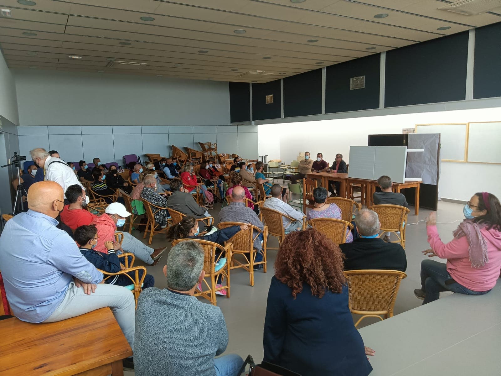 El Cabildo inicia un tour informativo por los municipios sobre las subvenciones de autoconsumo