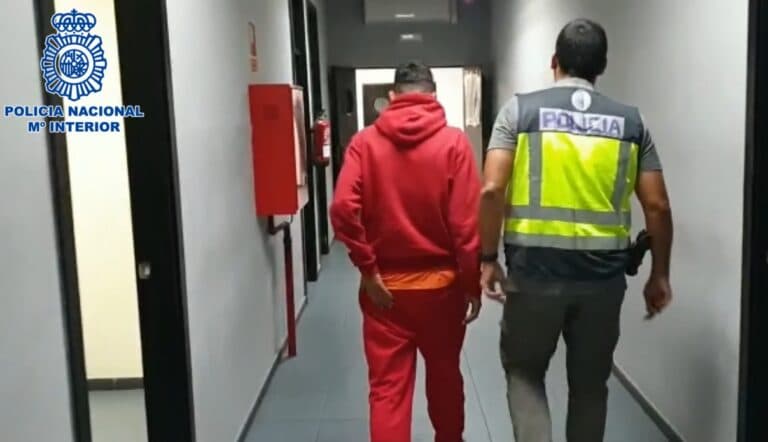 Detenido por estafar a 28 personas con alquileres fraudulentos, entre ellos en Fuerteventura