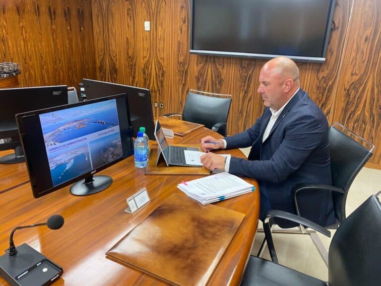 Los siete cabildos piden a través de la FECAI una reunión urgente con el Gobierno de Canarias