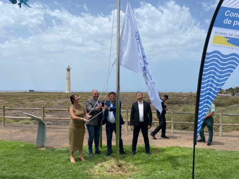 Pájara revalida las banderas ISO por la gestión medioambiental de sus playas