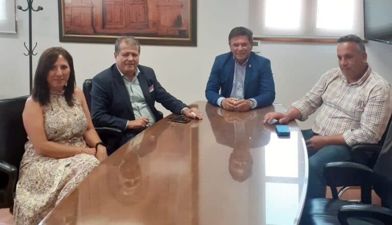 Pájara llega a un acuerdo con FuertCan para resolver los problemas del agua en Costa Calma