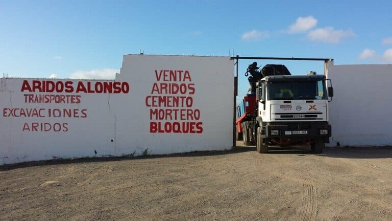 Áridos Alonso, un año de su salto al sector de la ferretería