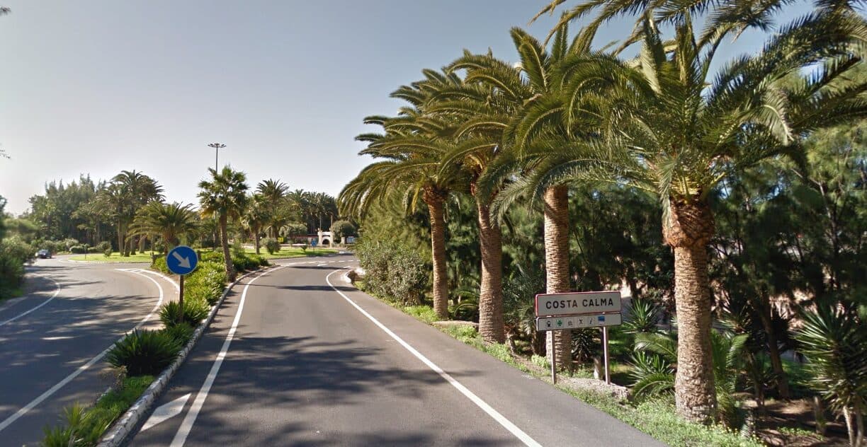 El Ayuntamiento de Pájara refuerza el alumbrado público en Costa Calma para mejorar la seguridad y el bienestar