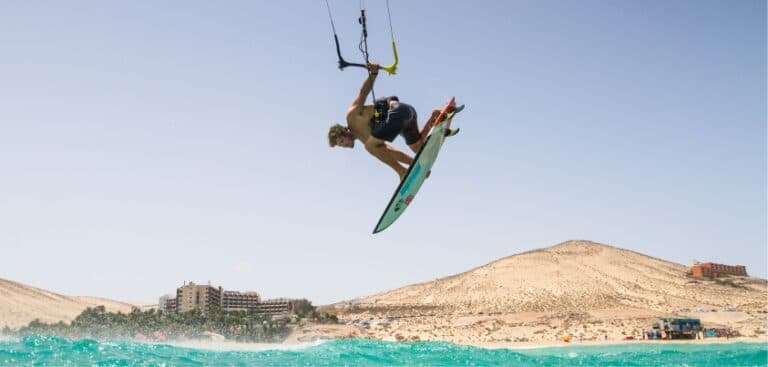 El PSOE muestra su preocupación por la tramitación del expediente del Mundial de Windsurf