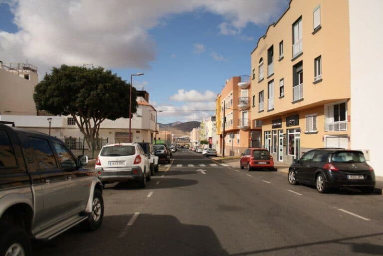 La compraventa de viviendas creció un 24,3 % en julio en Canarias