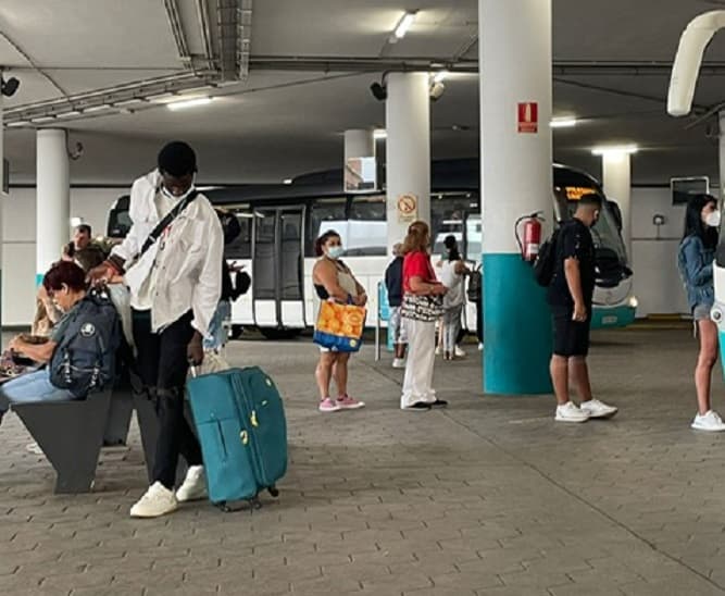 Contigo se suma a las críticas por el deficiente servicio de guaguas en Fuerteventura