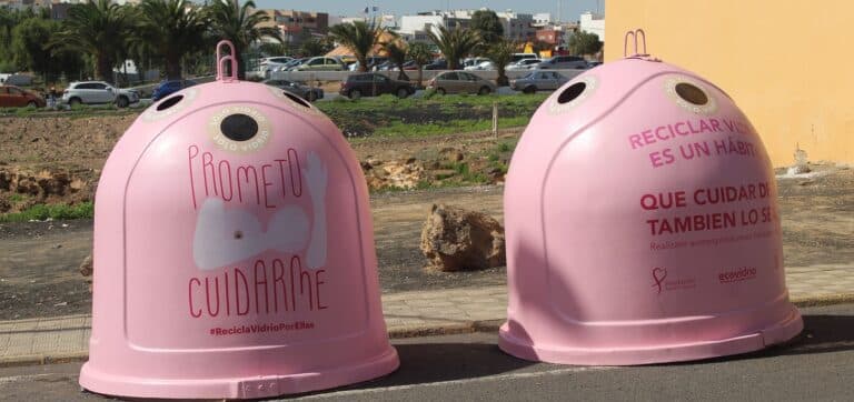 Llegan a Fuerteventura los iglús rosas de la campaña ‘Recicla Vidrio por Ellas’