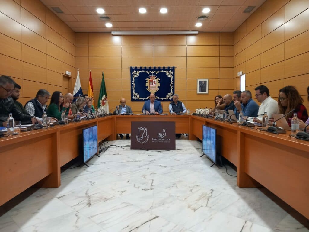 Lloret llevará a la FECAI la propuesta de ubicación de su sede en la Casa Manuel Velázquez Cabrera