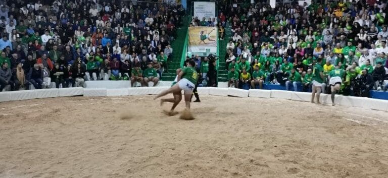 Tuineje felicita al C.L. Maxorata por su victoria en la liga insular de Lucha Canaria