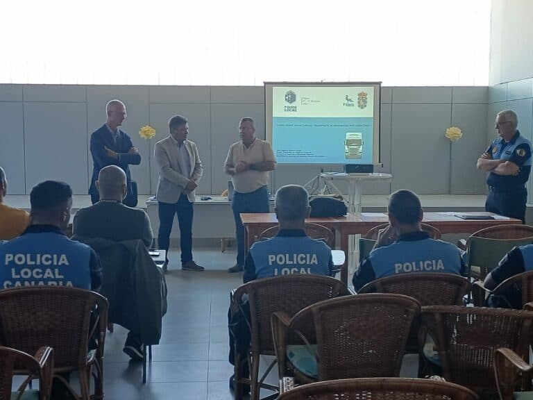 Curso sobre inspección del transporte terrestre para la Policía Local de Pájara