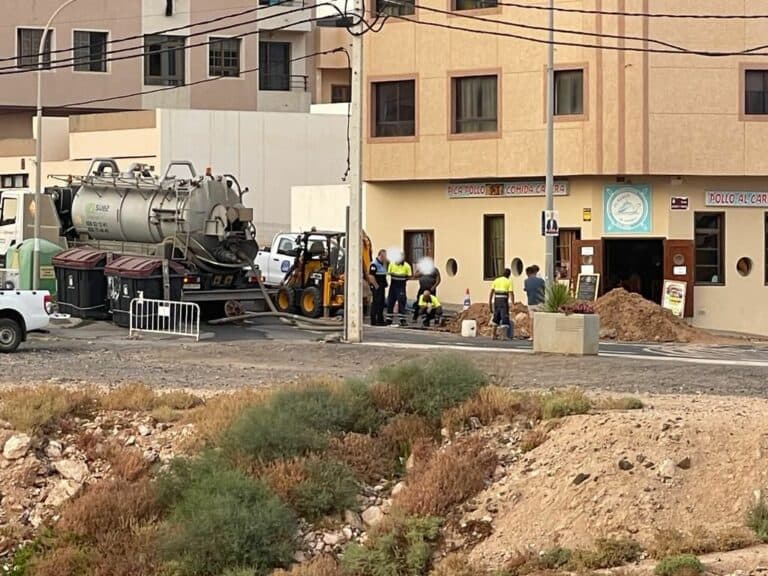 Primero de Mayo sin agua por una avería en las tuberías de depuración