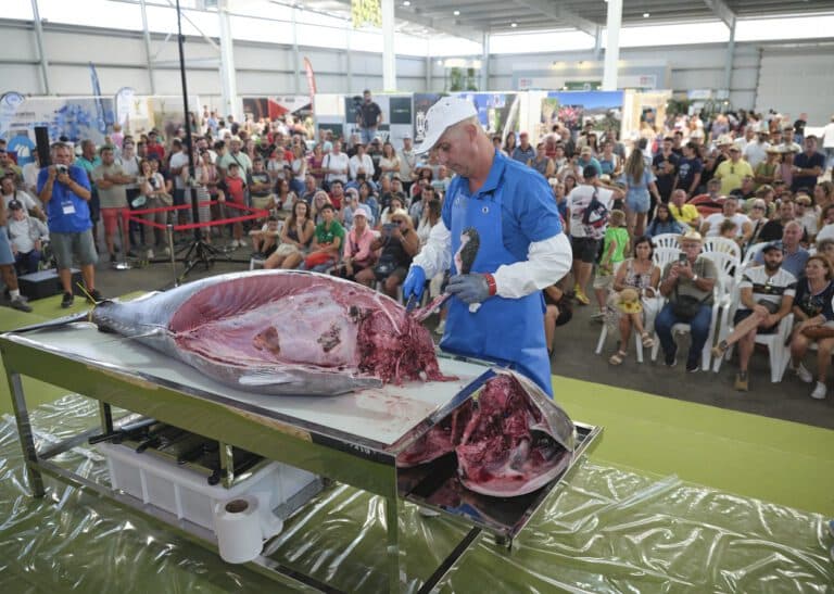 FEAGA expone los manjares del mar con el ronqueo del atún