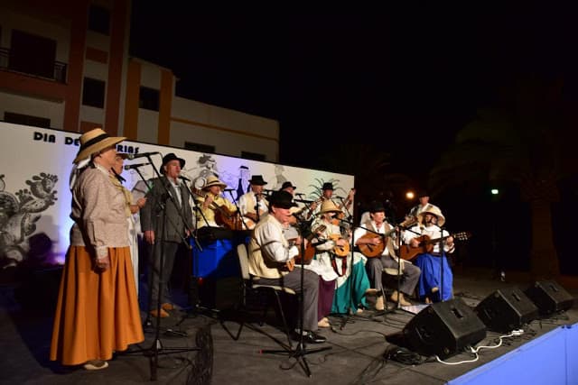 Tuineje conmemora el Día de Canarias con talleres y actividades