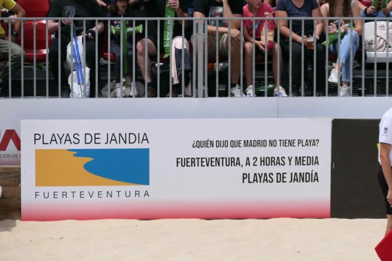Pájara luce la marca ‘Playas de Jandía’ en el Volleyball World Beach Pro Tour Madrid 2023