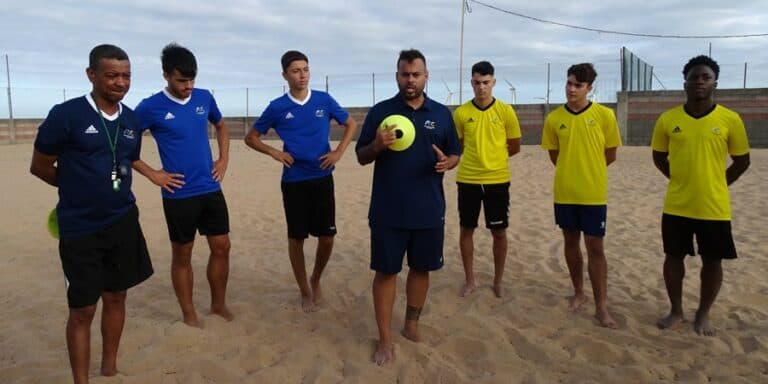 La Selección Canaria Sub-19 de Fútbol Playa entrena este jueves en Fuerteventura