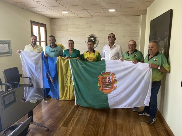 El Cabildo recibe a los dos equipos majoreros que disputarán la gran final de lucha canaria