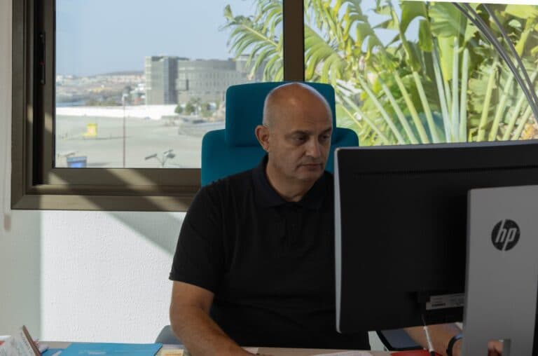 El Cabildo apoya con 22.000 euros las labores de Fundación ADSIS