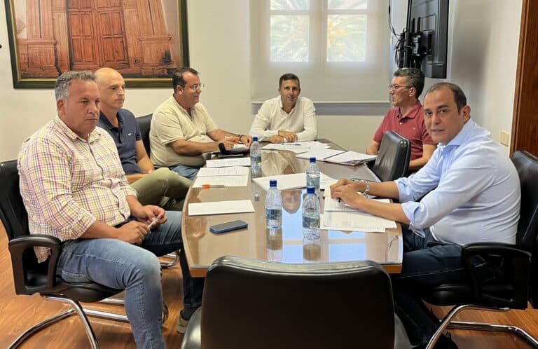 Ayuntamiento de Pájara y Cabildo impulsarán varias obras en el municipio