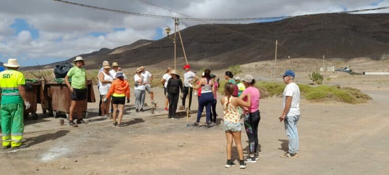 Compromiso vecinal en la Limpieza de Pozo Negro