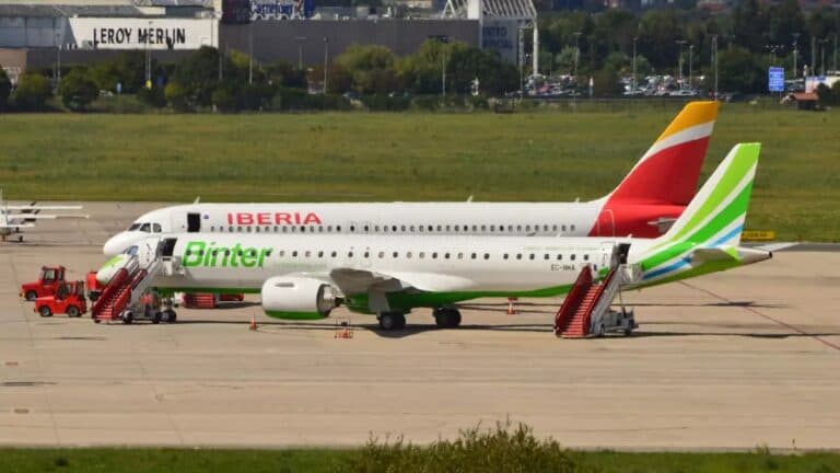 Iberia impugna el fallo del concurso en el que Binter le arrebató el handling en Canarias
