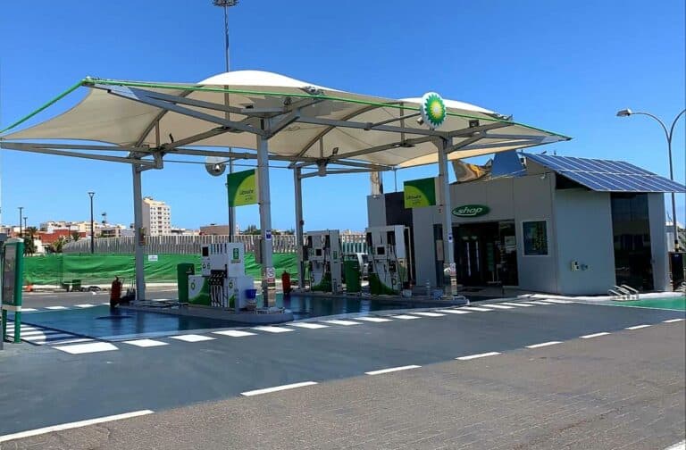 Las estaciones de servicio BP pasan a vestir los colores de Repsol