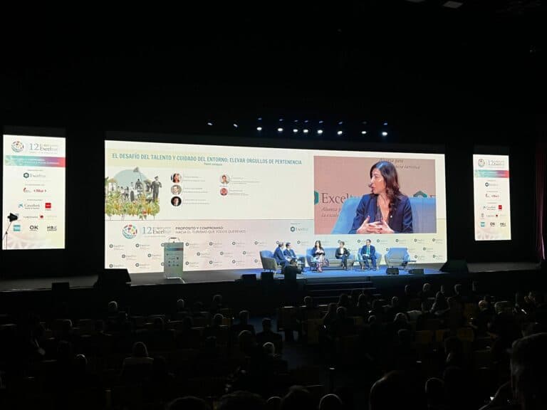 Puerto del Rosario participa en el foro bianual de Turismo de Exceltur