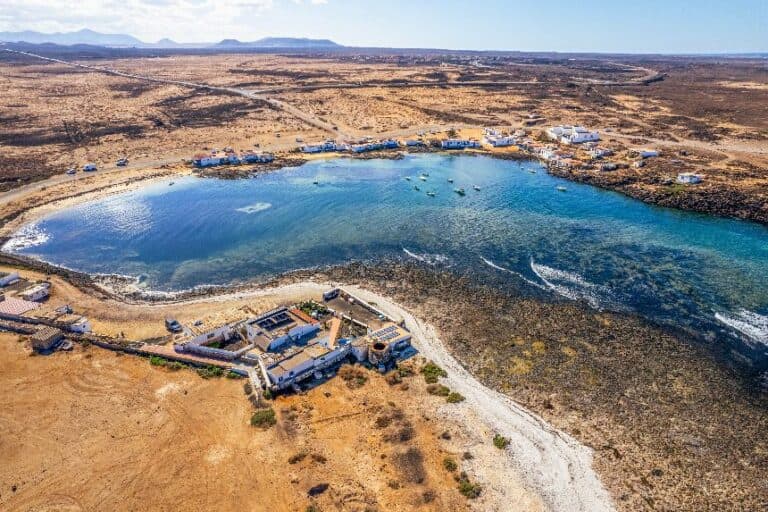 La Oliva exige claridad a Costas ante la confusión creada por la  instalación de nueva cartelería de prohibiciones en el Norte