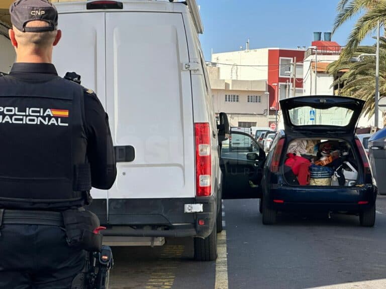 Desalojan un edificio completo en Puerto del Rosario