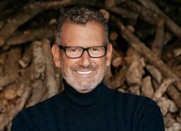 Julio de la Iglesia: “tener miedo es de valientes”