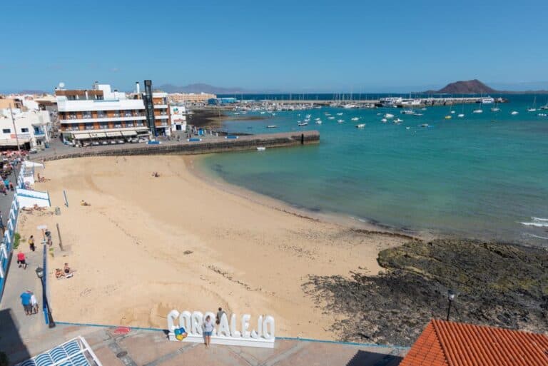 Hombre en estado crítico tras ser recuperado de una parada cardiorrespiratoria en Corralejo
