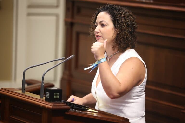 Jana González aboga por mejorar la atención a las personas dependientes y reducir la burocracia en el sistema de dependencia