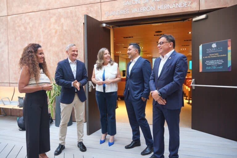 Fuerteventura inaugura el primer laboratorio de innovación turística del mundo