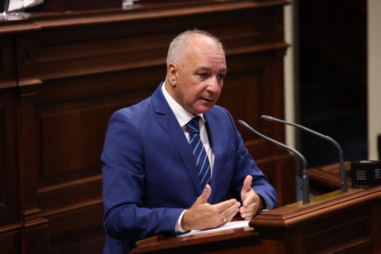 NC pide la devolución de los presupuestos de 2025 por favorecer a los ricos “en detrimento” de las rentas bajas